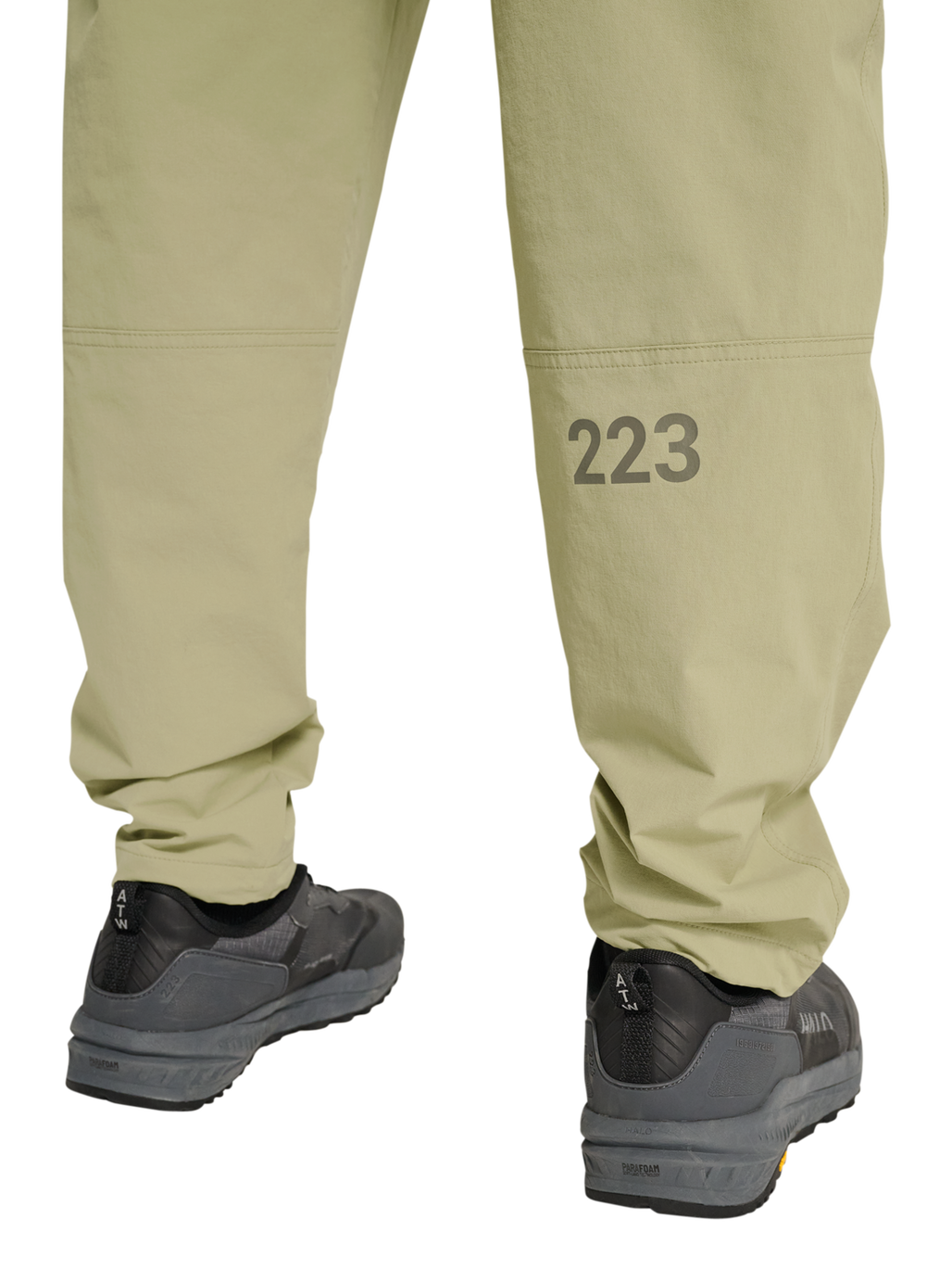 HALO TRAIL PANTS, ELM, model