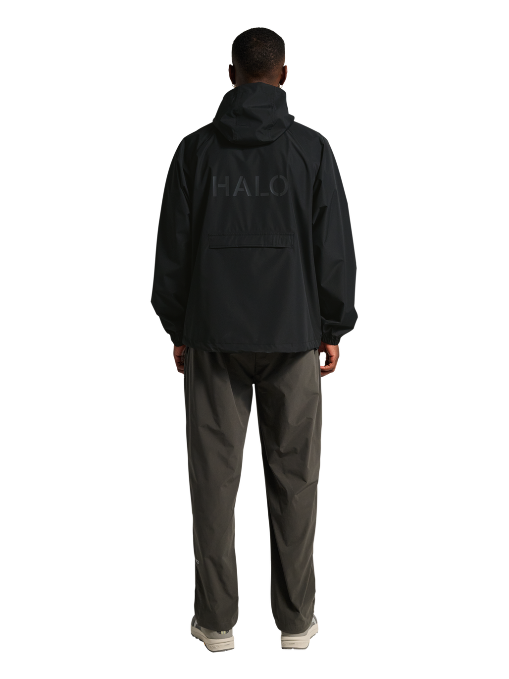HALO RAIN JACKET, BLACK, model