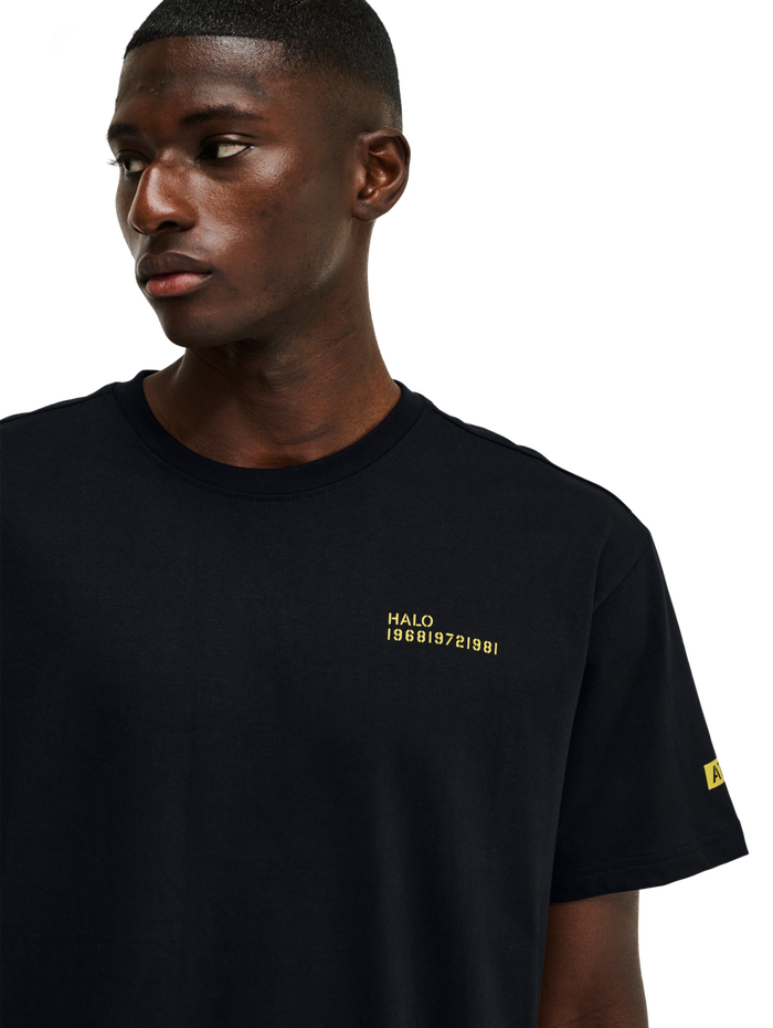 HALO GRAPHIC T-SHIRT, BLACK/WARM OLIVE, model