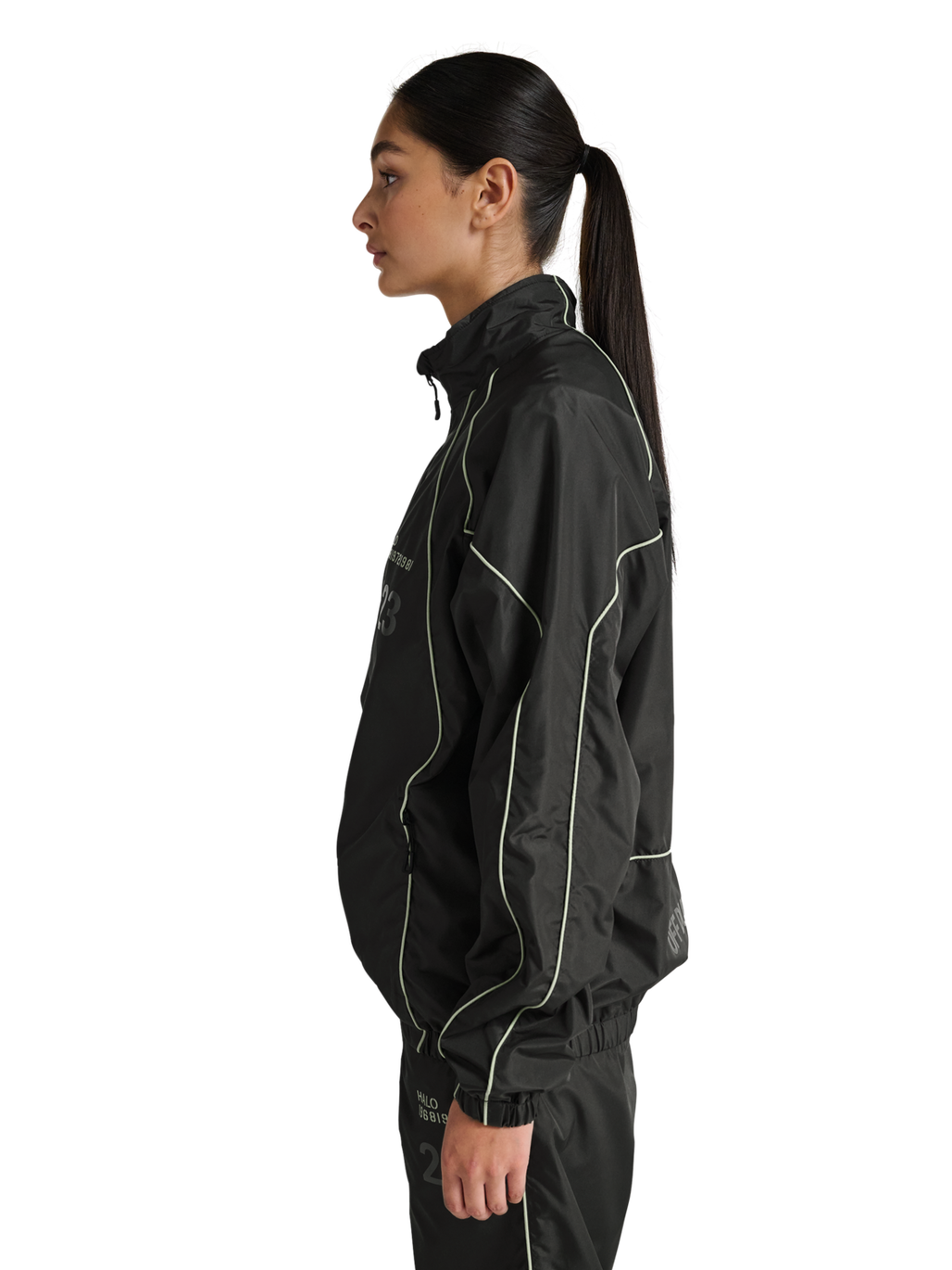 HALO STEEL TRACKSUIT JACKET, RAVEN, model