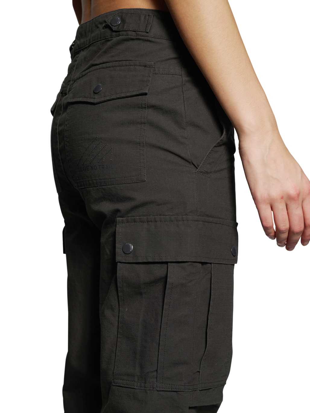 HALO FALCON PANTS, RAVEN, model