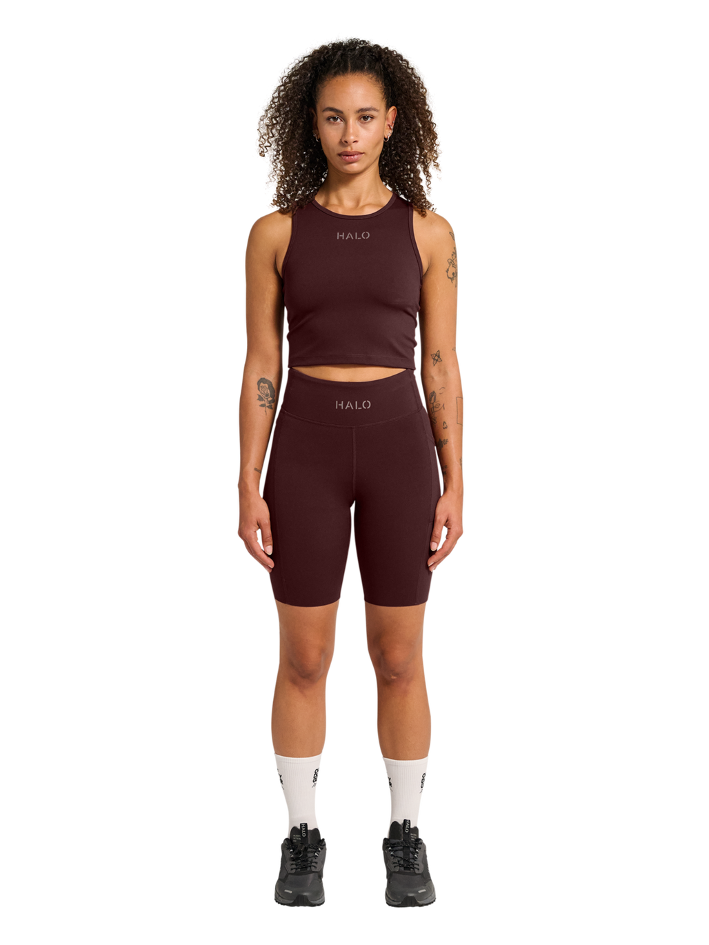 HALO WOMEN TRAINING TOP, BITTER CHOCOLATE, model