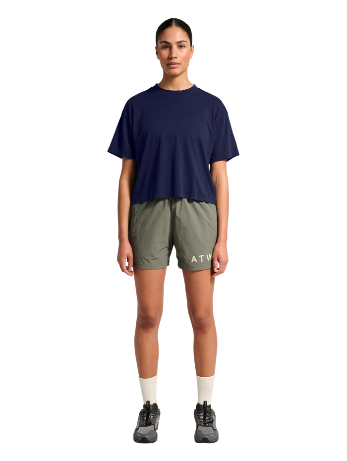 HALO WOMEN LOGO T-SHIRT 2.0, ASTRAL AURA, model