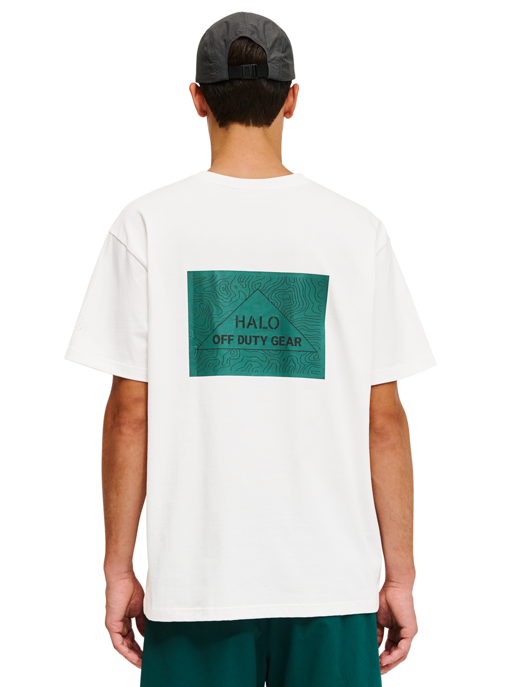 HALO GRAPHIC T-SHIRT, MARSHMALLOW/BOTANICAL GARDEN, model