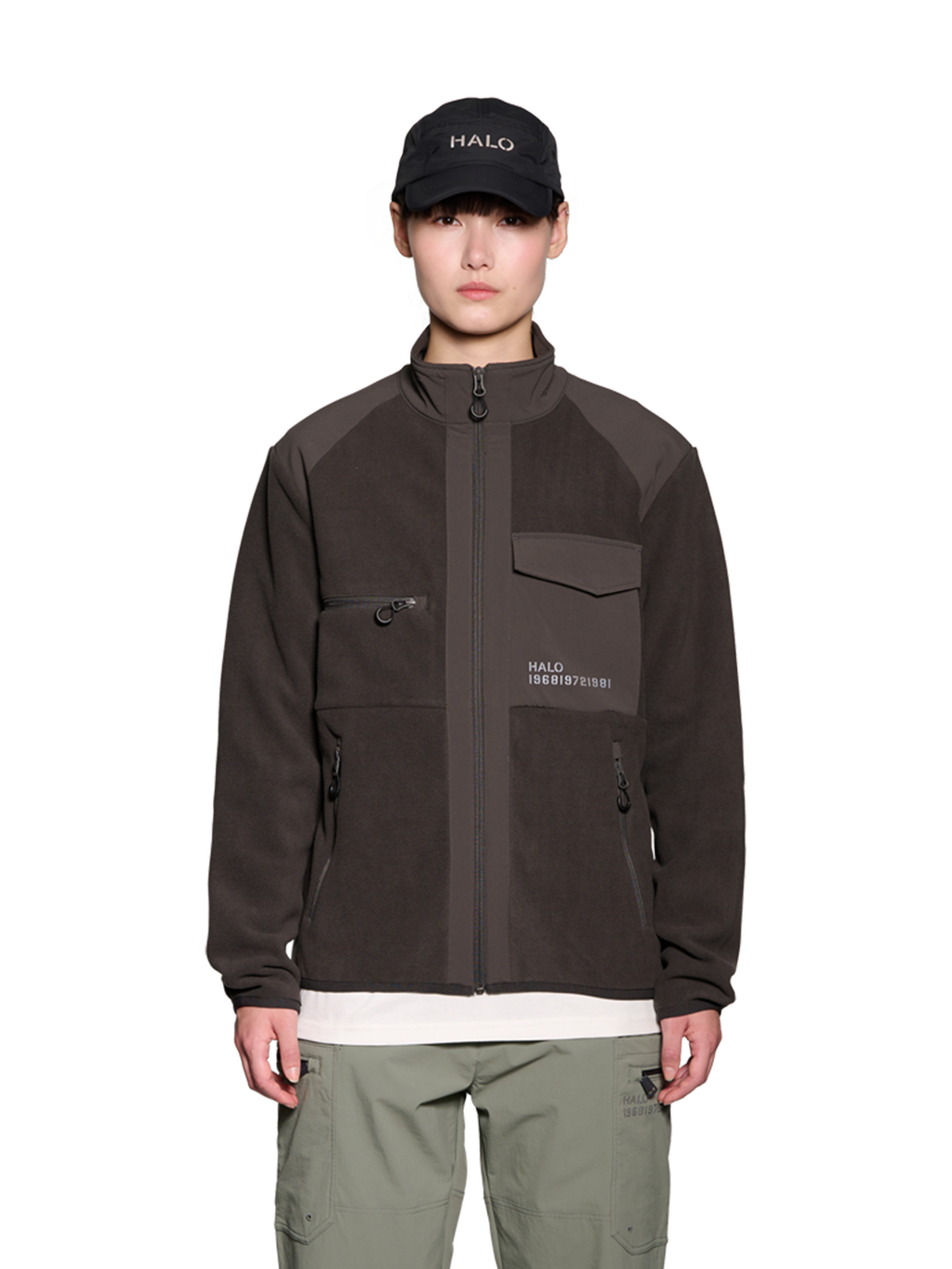HALO PANELED FLEECE JACKET, RAVEN, model