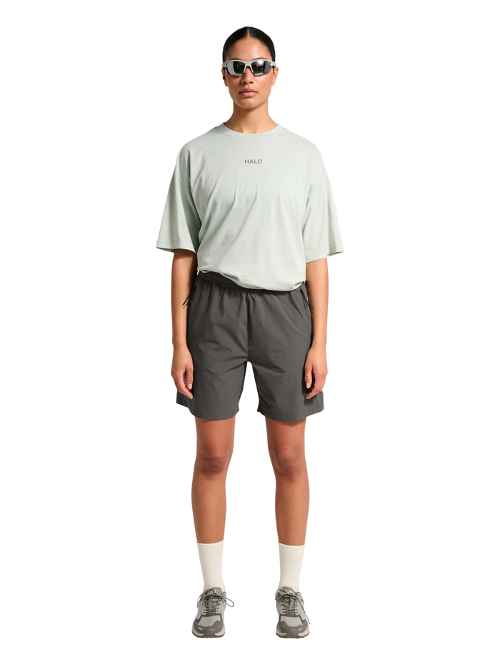 HALO GRAPHIC DIVISION SHORT, GUNMETAL, model