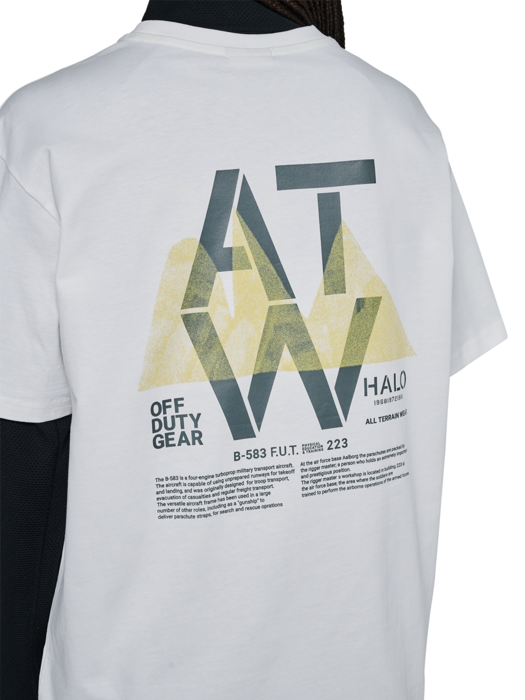 HALO GRAPHIC T-SHIRT 04, MARSHMALLOW, model