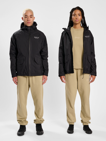 HALO SHELL JACKET, BLACK, model