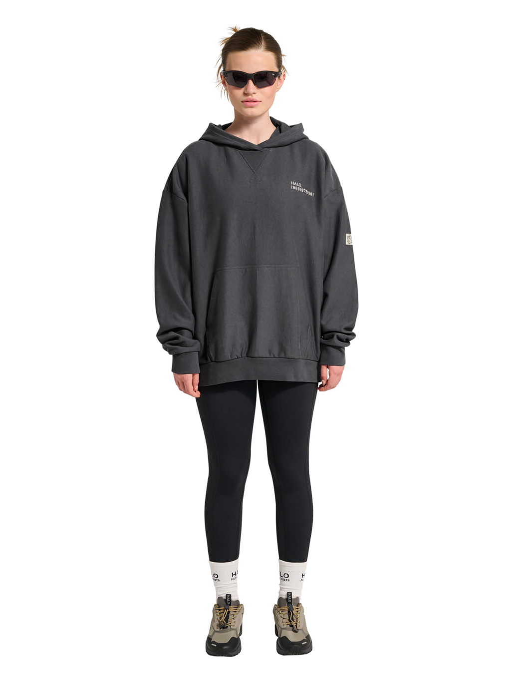 HALO REVERSE BOXY HOODIE, ASPHALT, model