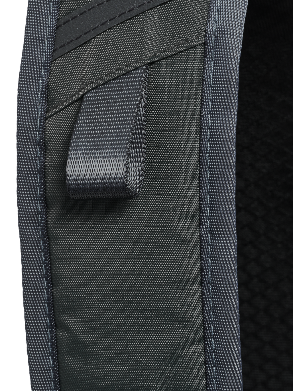 HALO UTILITY CROSSBODY BAG, ASPHALT, packshot