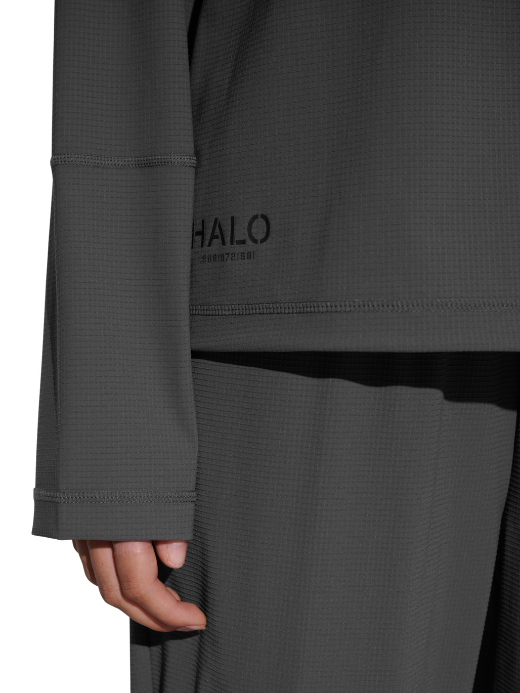 HALO AIRBORNE HALF ZIP, RAVEN, model