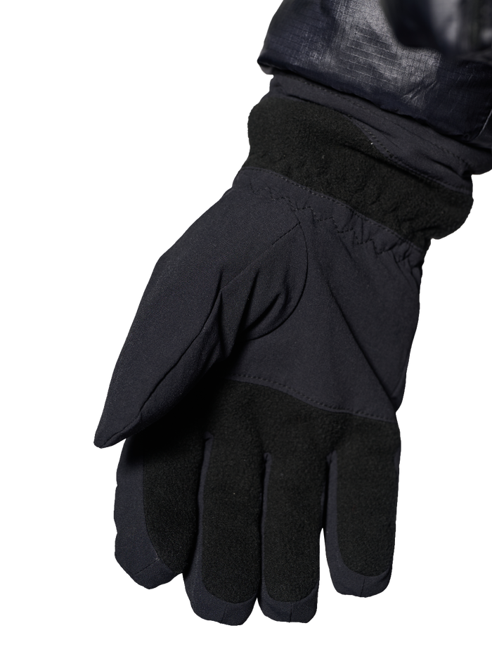 HALO GLOVE, BLACK, model