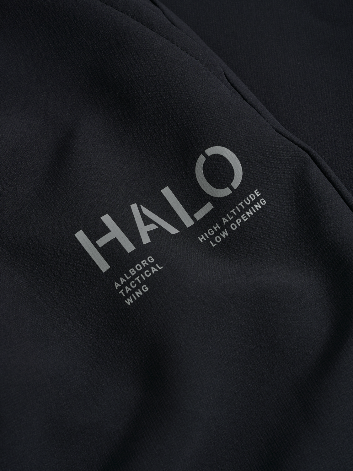 HALO TRAINING PANTS, BLACK, packshot