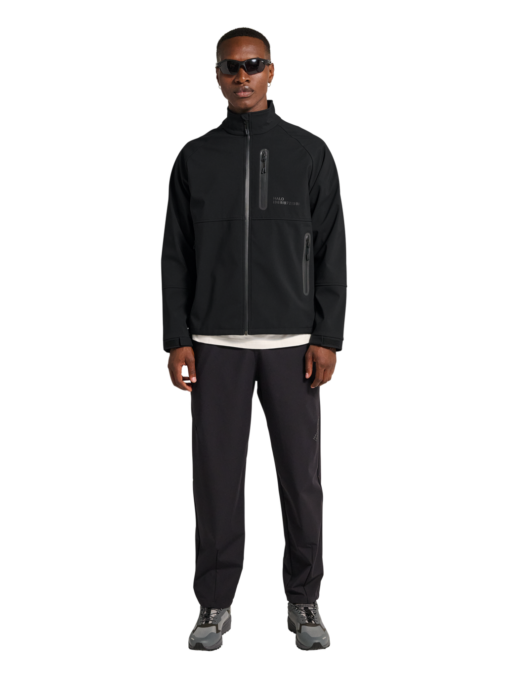 HALO ELITE SOFTSHELL JACKET, BLACK, model