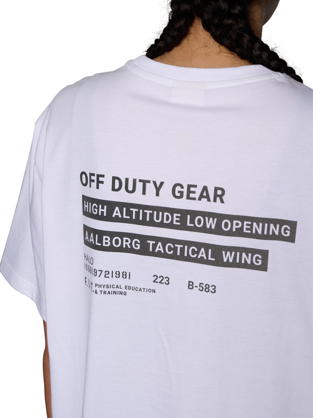 HALO 223 GEAR T-SHIRT, WHITE, model