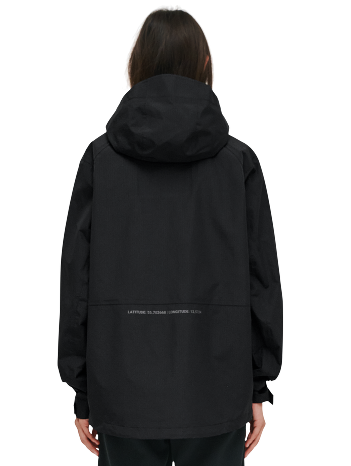 HALO DBU ASSET JACKET, BLACK, model