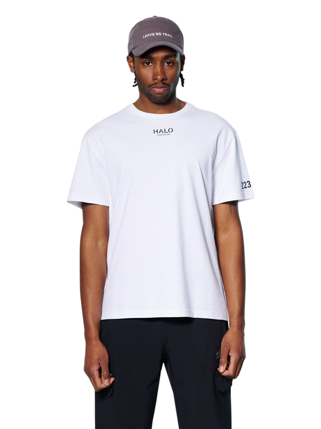 HALO TROOP T-SHIRT, WHITE, model