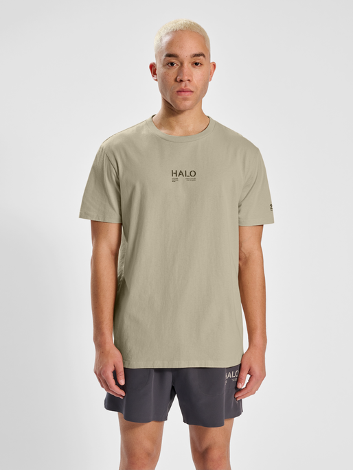 HALO COTTON T-SHIRT, OYSTER GRAY, model