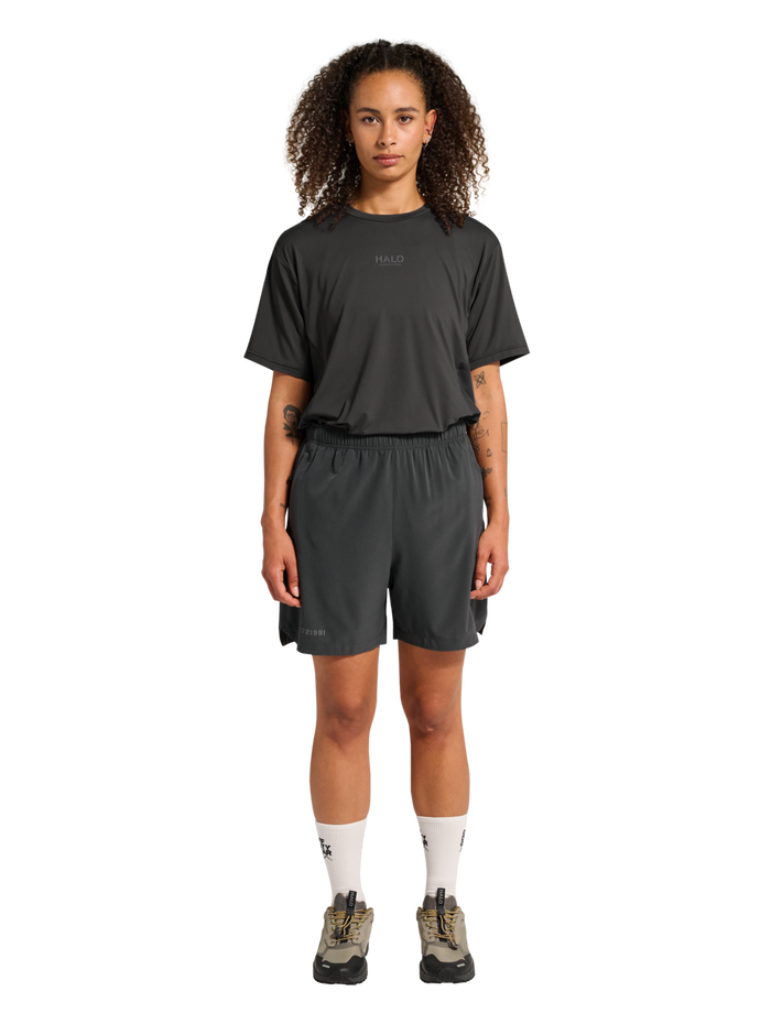 HALO SCOUT SHORTS, ASPHALT, model