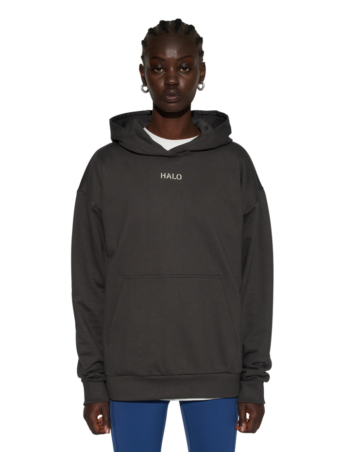 HALO GRAPHIC HOODIE, RAVEN, model