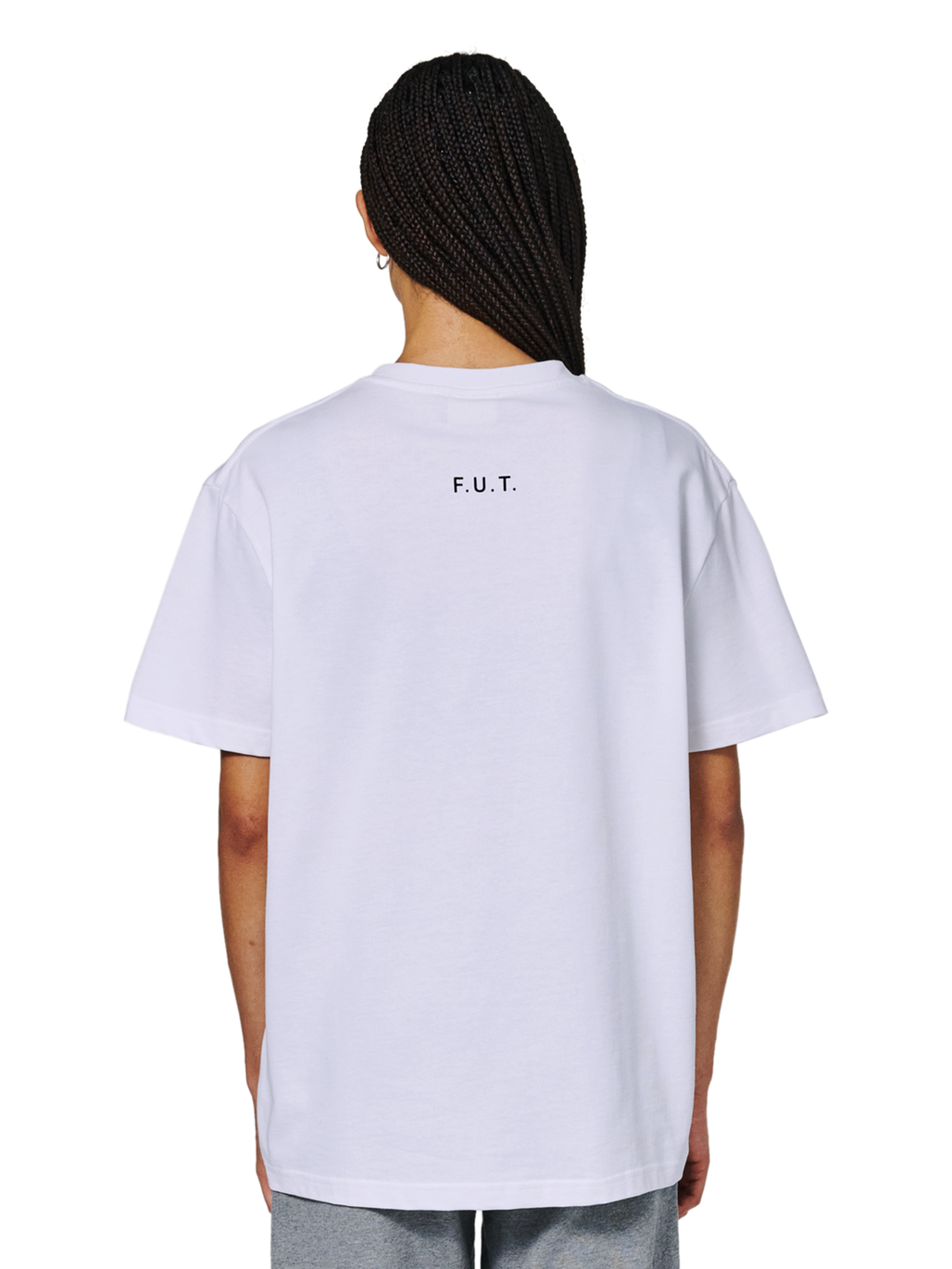 HALO ESSENTIAL T-SHIRT, WHITE, model
