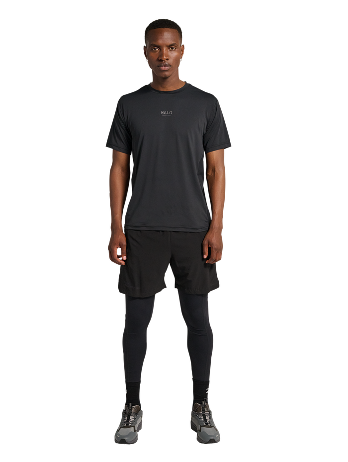 HALO SCOUT SS T-SHIRT, BLACK, model
