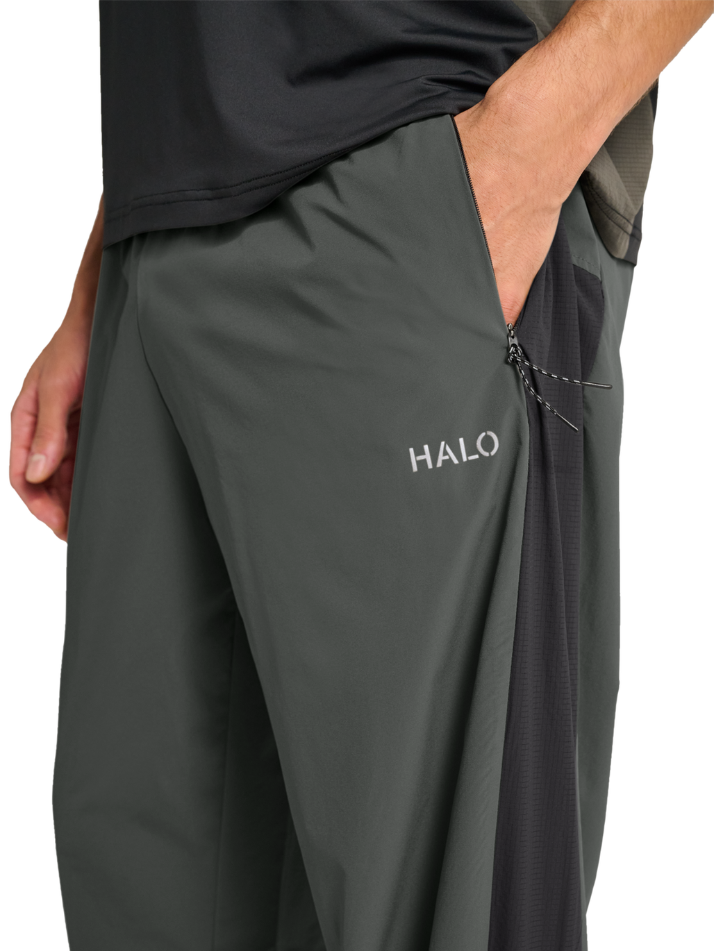 HALO DIVISION PANTS, GUNMETAL, model