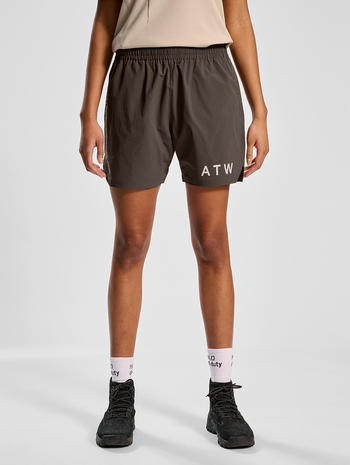 HALO SHORTS, MAJOR BROWN, model