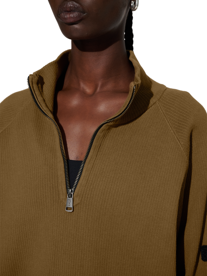HALO INFANTRY HALF ZIP, KANGAROO, model