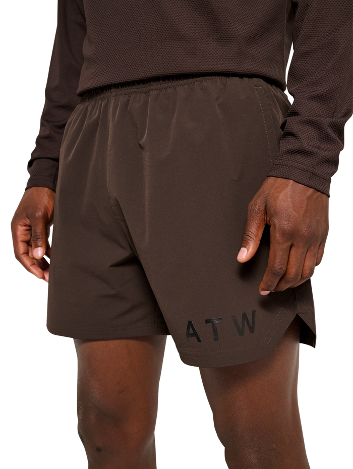 HALO SHORTS, CHOCOLATE TORTE, model