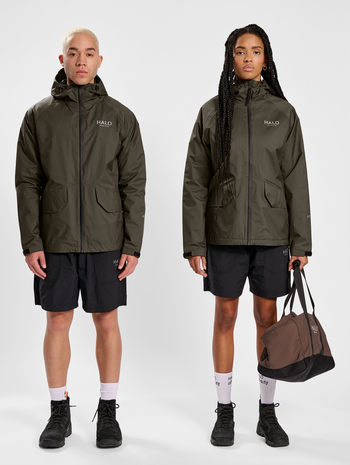 HALO SHELL JACKET, MAJOR BROWN, model