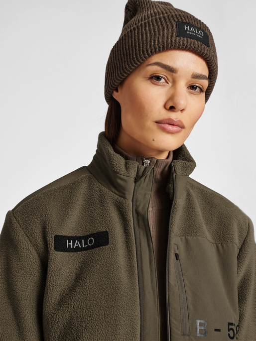 HALO TEDDY FLEECE JACKET, MAJOR BROWN, model