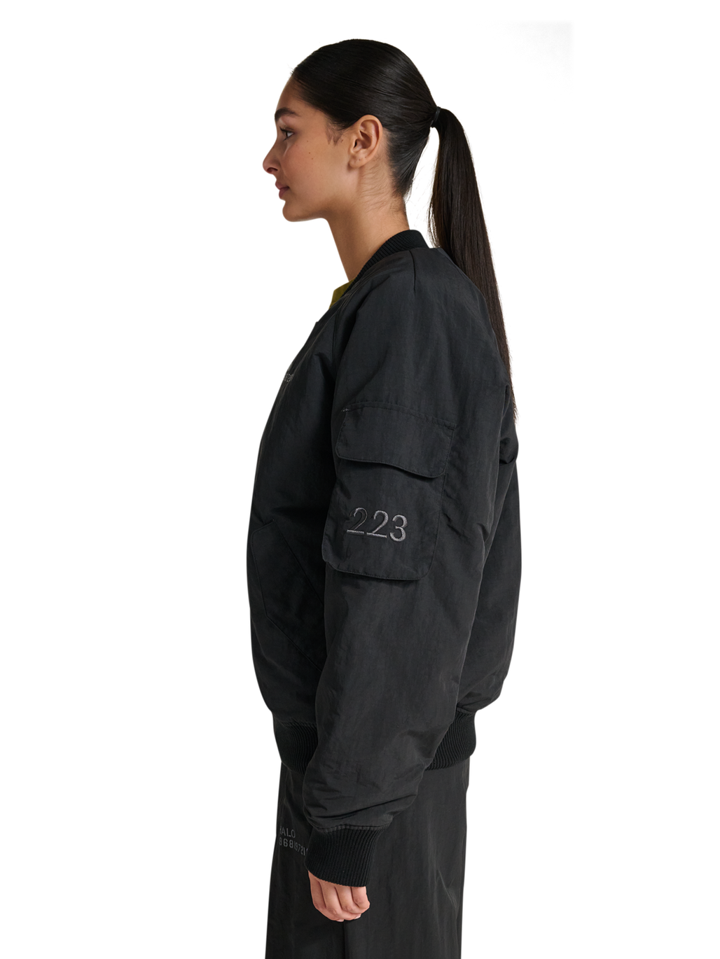 HALO CORDURA BOMBER, BLACK, model