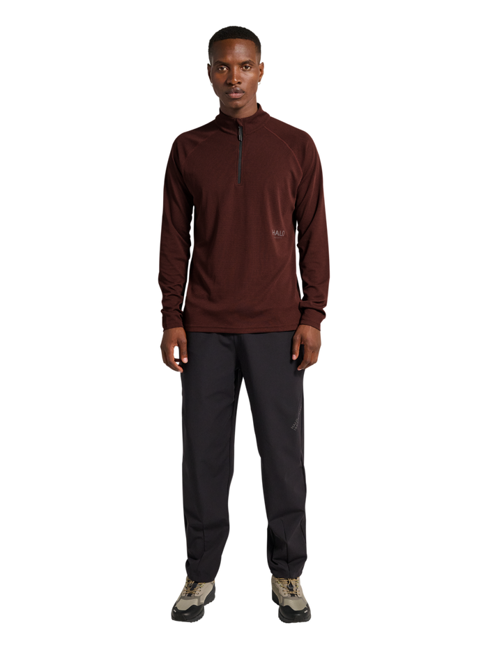 HALO SORONA HALF ZIP, BITTER CHOCOLATE, model