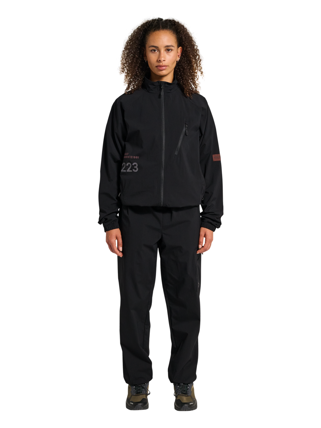 HALO STEEL JACKET, BLACK, model