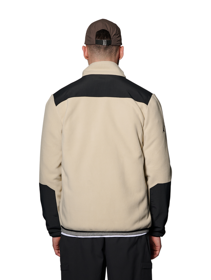HALO BLOCKED ZIP FLEECE, OYSTER GRAY, model