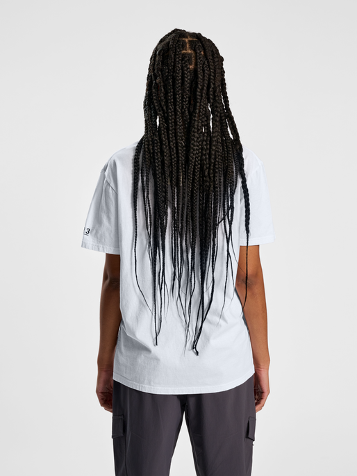 HALO COTTON T-SHIRT, WHITE, model