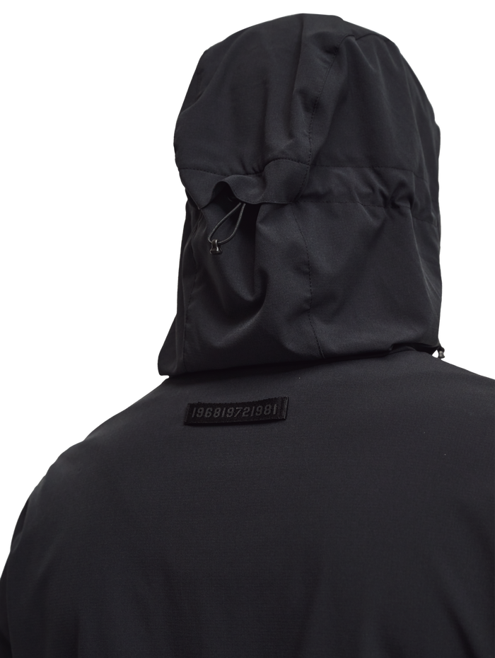 HALO AVIATION JACKET, BLACK, model