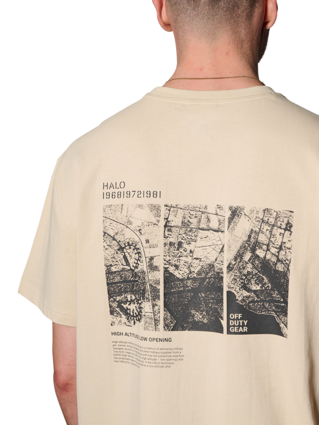 HALO MAP T-SHIRT, OYSTER GRAY, model