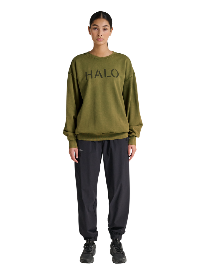 HALO UNIFORM BOXY CREW, OLIVE DRAB, model