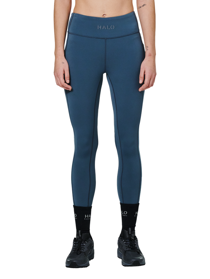 HALO WOMEN TRAINING TIGHTS, DARK SLATE, model