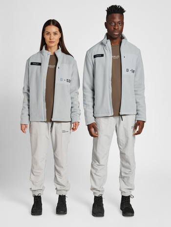 HALO TEDDY FLEECE JACKET, HARBOR MIST, model