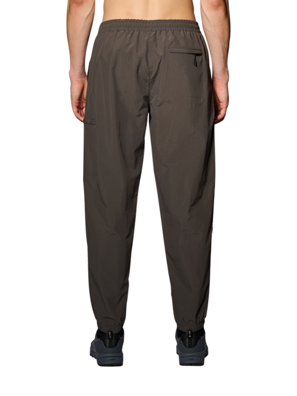 HALO FORCE PANTS, RAVEN, model