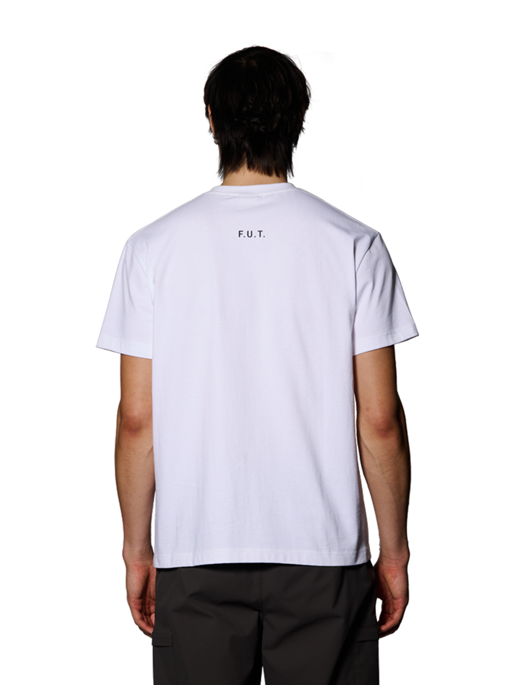 HALO ESSENTIAL T-SHIRT, WHITE, model