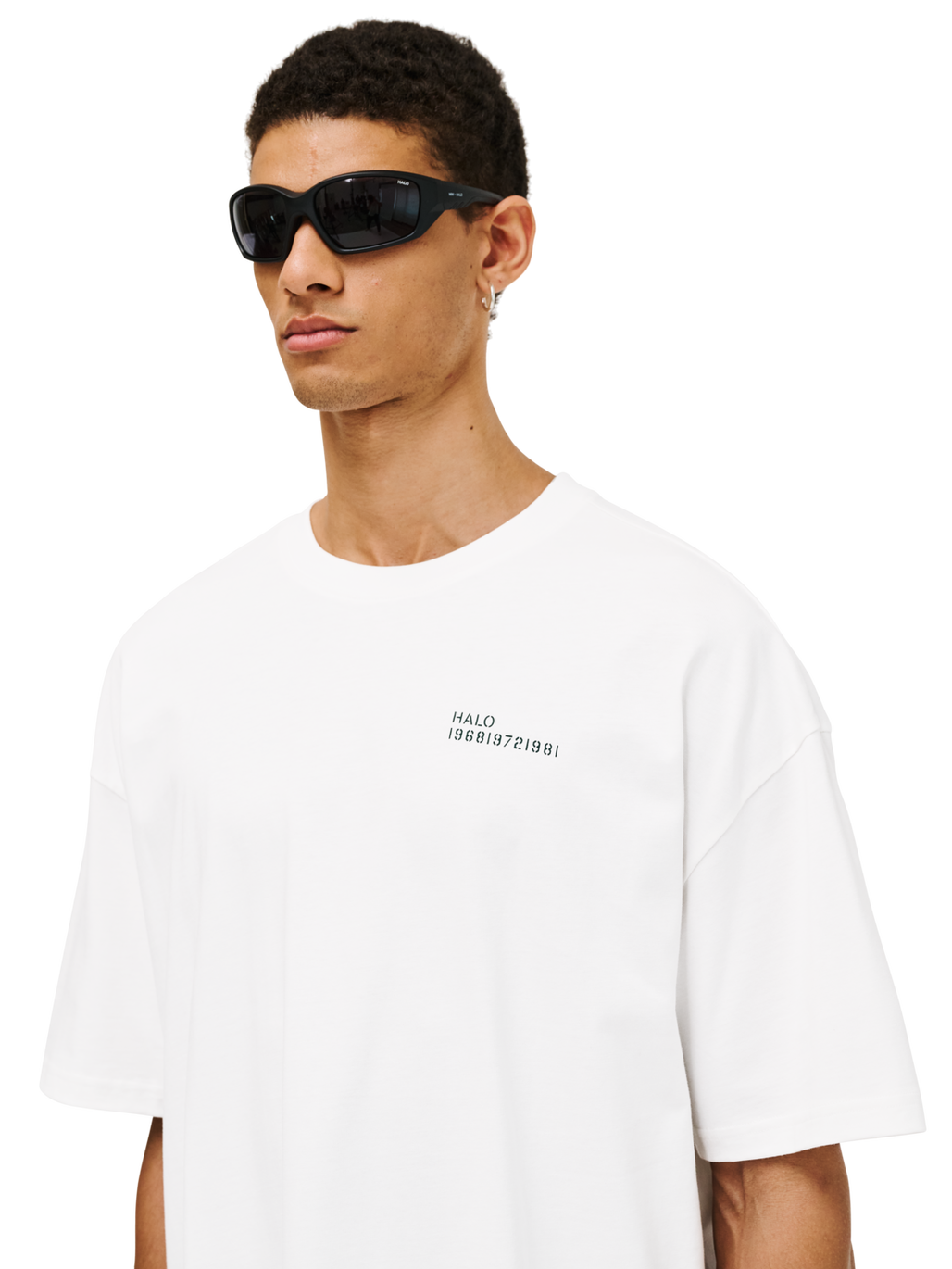 HALO GRAPHIC BOXY T-SHIRT, MARSHMALLOW/BOTANICALGARDEN/BG, model