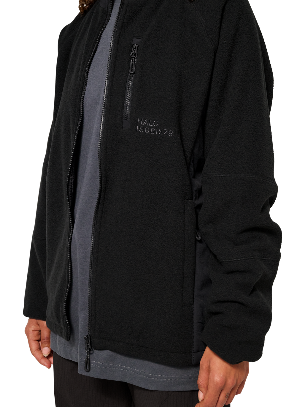 HALO WINDPROOF TEDDYFLEECE JACKET, BLACK, model