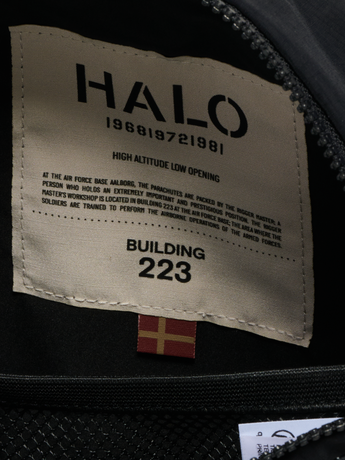 HALO AVIATION BAG, BLACK, packshot