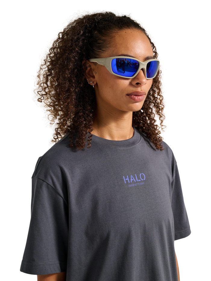 HALO GRAPHIC T-SHIRT, ASPHALT, model