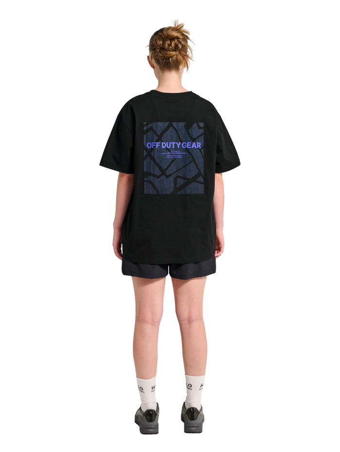 HALO PATCH GRAPHIC T-SHIRT, BLACK, model