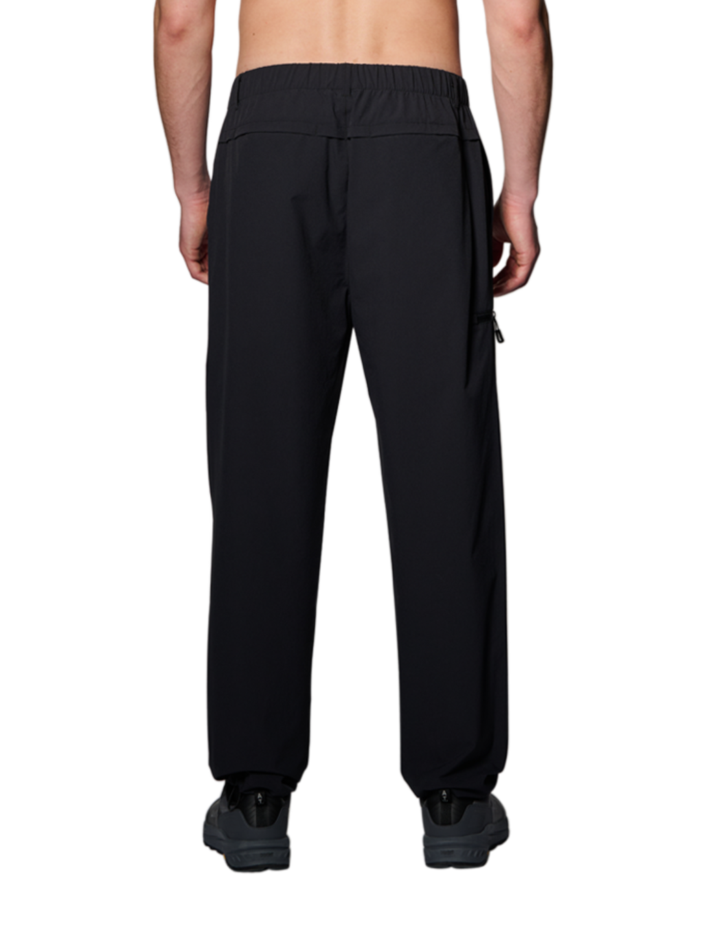 HALO TACTICAL PANTS, BLACK, model